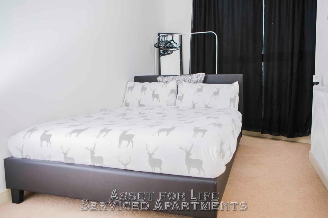 Pontoon Dock Key Workers Apartment 런던 외부 사진