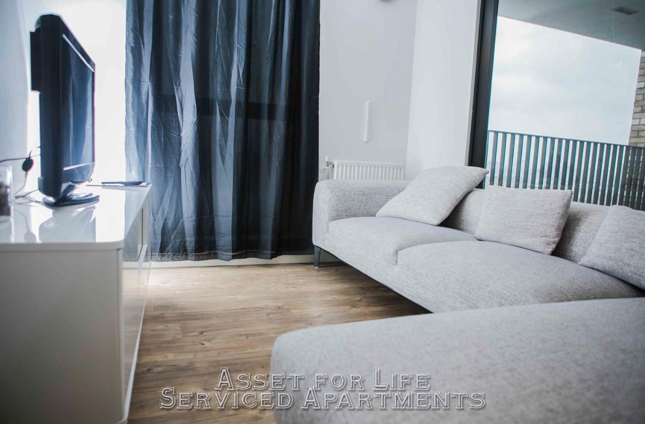 Pontoon Dock Key Workers Apartment 런던 외부 사진