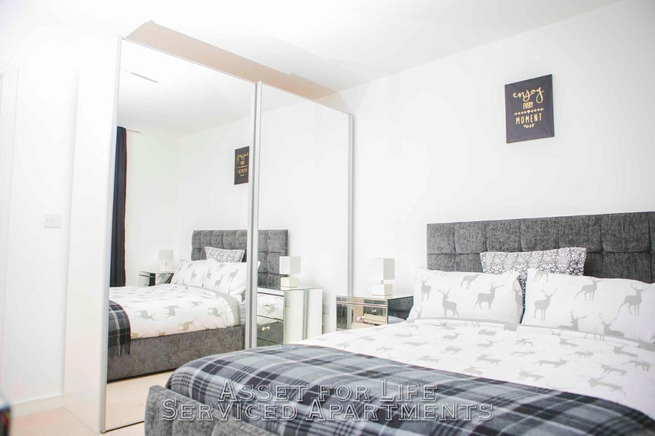 Pontoon Dock Key Workers Apartment 런던 외부 사진